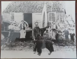 Rothwell wheelwright's yard