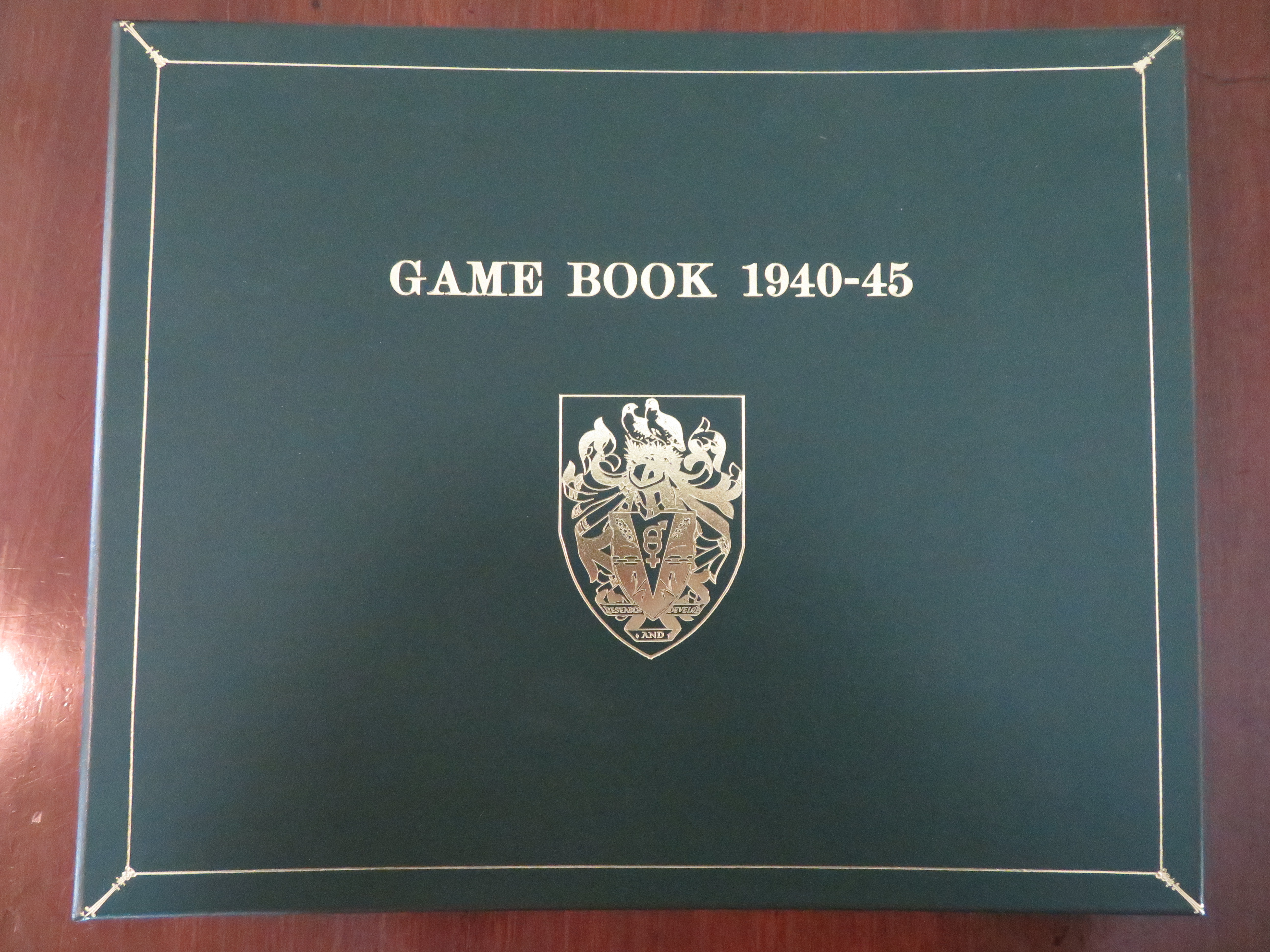 Game book 1940 - 1945