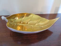 Leaf dish