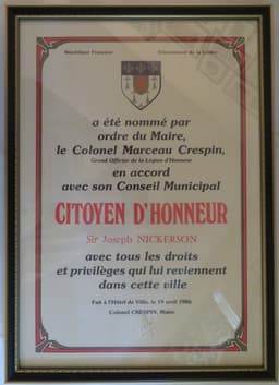 Honorary citizen certificate